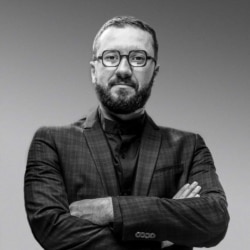 Слава Жила, директор та художній керівник Київського камерного театру «Актор»