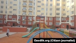 Новый жилой массив в Сергелийском районе города Ташкента был построен по поручению президента Шавката Мирзияева.