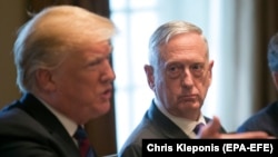 Fostul secretar de stat al Apărării, James Mattis 