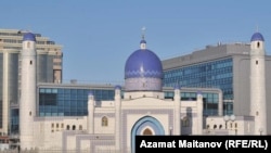 Облыстық мешіт "Иманғали" атында. Атырау, ақпан, 2009 ж.