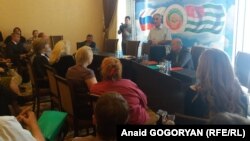 На 22 тысячи русского населения республики приходится сегодня 25 различных организаций, представляющих общину