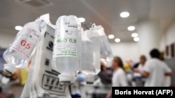 საფრანგეთი, 2017 წელი. ქვეყანაში H3N2-ის აფეთქების გამო ხანდაზმული მოსახლეობის ჰოსპიტალიზაციის მაჩვენებელმა იმატა