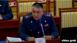 Нурбек Абдиев парламентте.