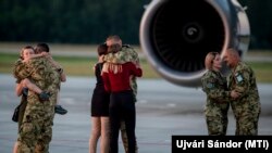 Hazaérkeztek az utolsó magyar katonák is Afganisztánból