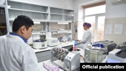 Лаборатория по тестированию на COVID-19, Бишкек. Сентябрь 2020 г.