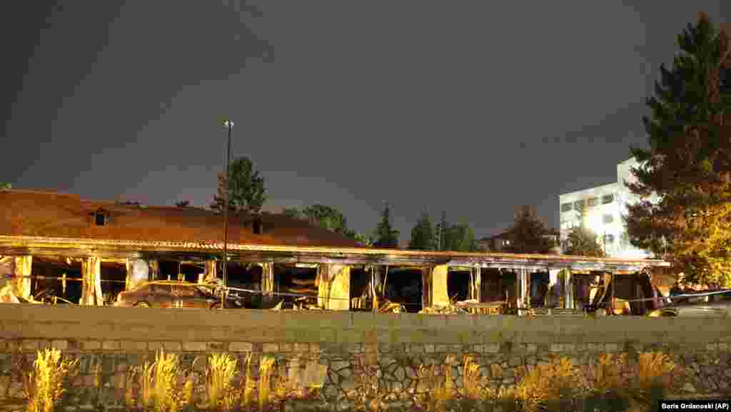 Pamje e spitalit të shkrumbuar, pas zjarrit në qytetin veriperëndimor maqedonoverior. (9 shtator)