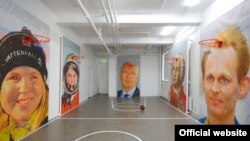 Games of Barents Minds