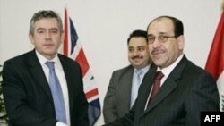 نخست وزيربريتانيا ، صبح روز سه شنبه بدون اعلام قبلی ، وارد بغداد شد و با نوری المالکی ديدار و گفت و گو کرد.