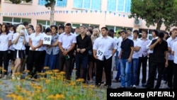 В этом году в вузы Узбекистана документы подали почти 950 тысяч абитуриентов.