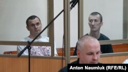 Олег Сенцов і Олександр Кольченко у залі суду, Ростов-на-Дону