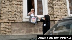 Выборы президента должны пройти 9 апреля 2017 года – во второе воскресенье месяца, в котором проводились предыдущие выборы