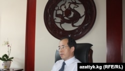 Посол Китайской Народной Республики  в Бишкеке Ван Кайвэнь (Wang Kaiwen). 07.7.2011.
