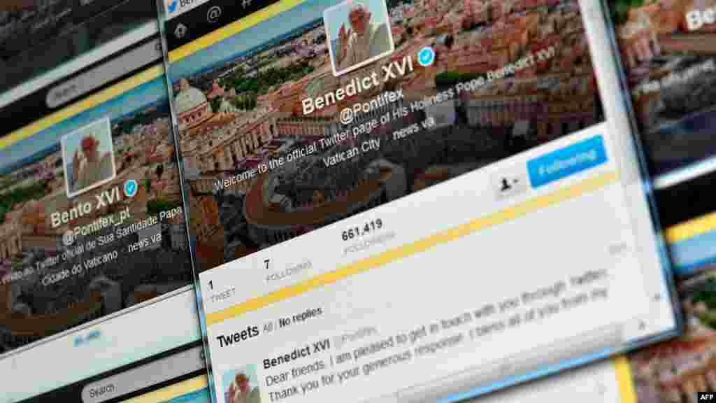 Prvi papin &quot;tweet&quot; na vi&scaron;e jezika, decembar 2012. 