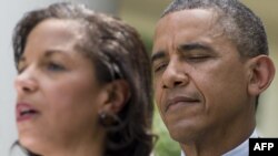 Сюзан Райс (ліворуч) і Барак Обама (праворуч)