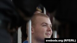 Павло Виноградов у залі суду
