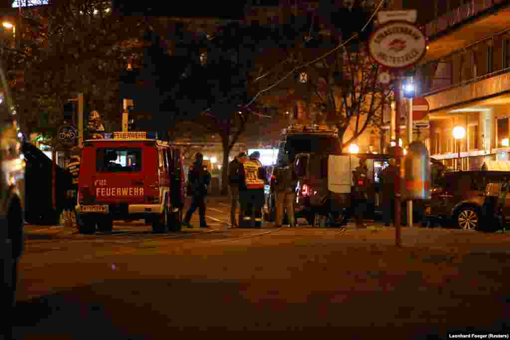 A belügyminiszter szerint a terrortámadás &quot;teljességgel alkalmatlan&quot; próbálkozás volt az osztrák &quot;demokratikus társadalom&quot; megrengetésére.