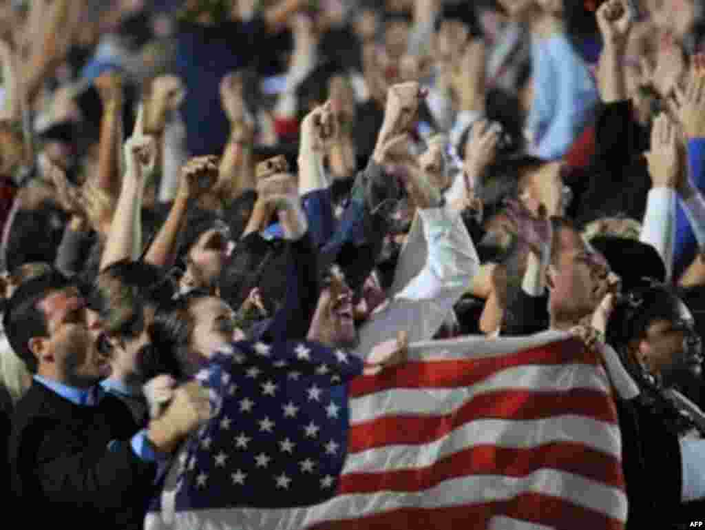 Përkrahësit e Obamas festojnë fitoren.