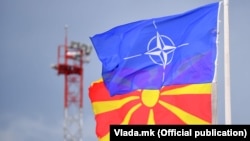 Zastave NATO-a i Sjeverne Makedonije, ilustrativna fotografija iz arhive