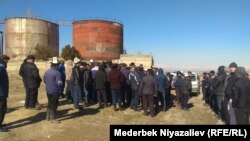 Озгур айылынын тургундары. 16-февраль, 2020-жыл. 