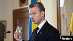 Пол Йонсон також не виключив передачі України в майбутньому  шведських винищувачів Gripen