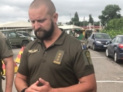 Микола Палас розповідає подробиці на КПВВ Майорськ, 14 липня