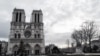 Notre Dame de Paris black and white 