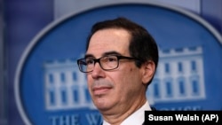 استیو منوچین، وزیر خزانه داری آمریکا 