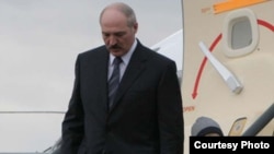 Коля Лукашенко з батьком, Єреван, Вірменія, 2009 рік