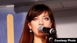 Аниса Собири