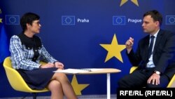 گفت‌وگوی مارتا کوس، کمیسر گسترش اتحادیه اروپا، با خبرنگار رادیو اروپای آزاد/رادیو آزادی. پراگ، دوشنبه ۸ اردیبهشت