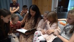 Вивезли з окупації і подарували родину: сім’я переселенців з Херсонщини змінила життя шістьох дітей