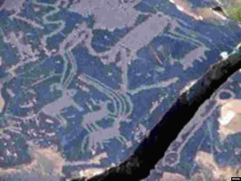 Саймалуу-Таш или расшитые камни Тянь-Шаня #6