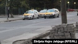 Punë të lëna në gjysmë...