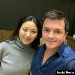 Алексей Филатов жана Назира Айтбекова.