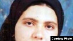 هانا عابدی عضو انجمن فعالان زن کردستان.