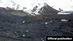 Кумтөр алтын кени. 