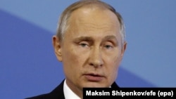 Володимир Путін виступає на енергетичному форумі в Москві, 4 жовтня 2017 року