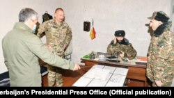 Парк военных трофеев в Баку возмутил Ереван (фотогалерея)