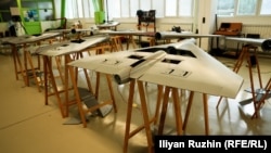 Збір дронів Samjet на болгарському заводі