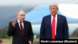 Владимир Путин и Дональд Трамп во время встречи на Аляске 15 августа 2025 года