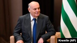 Аслан Бжания