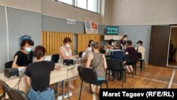 Бишкектеги добушканалардын биринде тартылган сүрөт.
