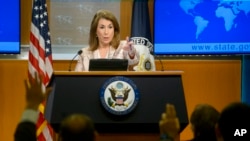 «Мы продолжаем поддерживать прямые переговоры между Россией и Украиной. Президент поддерживает любой механизм, ведущий к справедливому, крепкому и длительному миру»