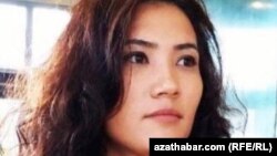 Туркменская активистка Дурсолтан Таганова.