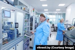 В одному з цехів вітебського заводу «Моноліт». Фото газети «Віцебскія весці»