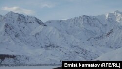 Спорное пастбище Унжу-Булак в Чон-Алайском районе на границе с Таджикистаном.