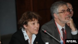 Участники конференции София Шихаб и Гиа Нодиа