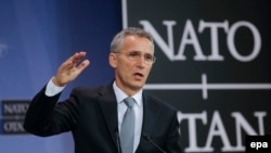 იენს სტოლტენბერგი