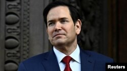 Рішення держсекретаря скасувати поїздку до Лондона речниця Держдепартаменту пояснила «логістичними проблемами у його розкладі»