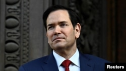 Кошмо Штаттардын мамлекеттик катчысы Марко Рубио. 